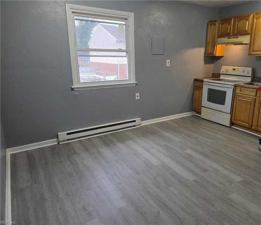 811 Randolph St #A - Photo 5 of 7