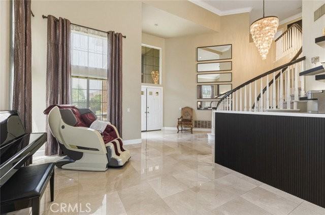 4640 E Somerton Ave - Photo 4 of 8