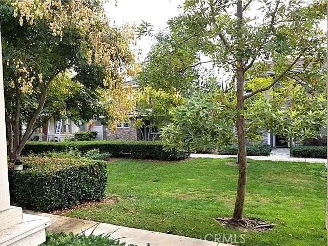1828 Booth Ct - Photo 2 of 8