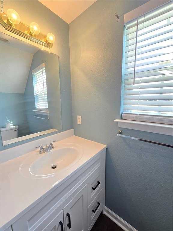 1512 Marsh St - Photo 6 of 24