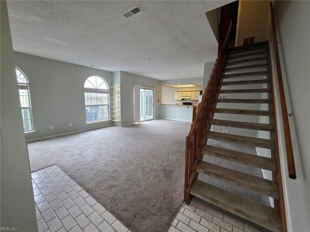814 Gable Way - Photo 3 of 28