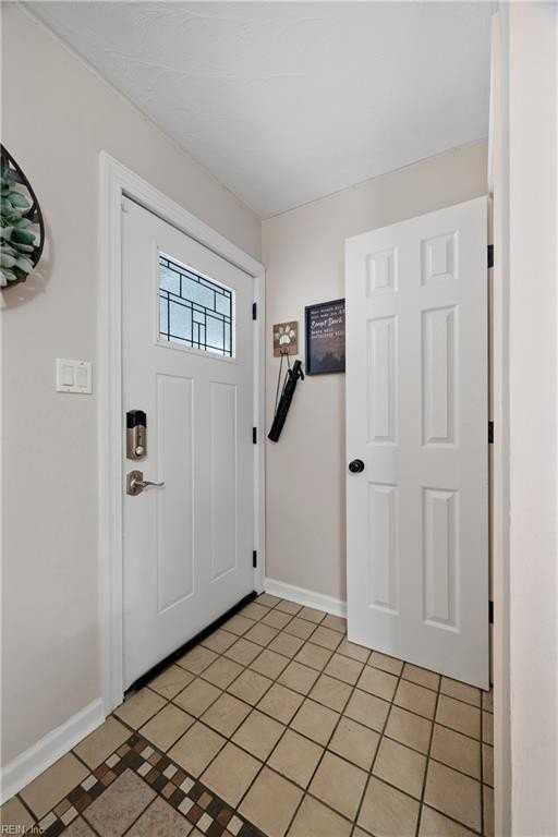 1061 Saint Julian Dr - Photo 5 of 35