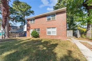 912 Druid Cir #B - Photo 1 of 1