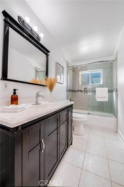 24224 Welby Way - Photo 3 of 8