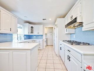 4863 Don Juan Pl - Photo 7 of 8
