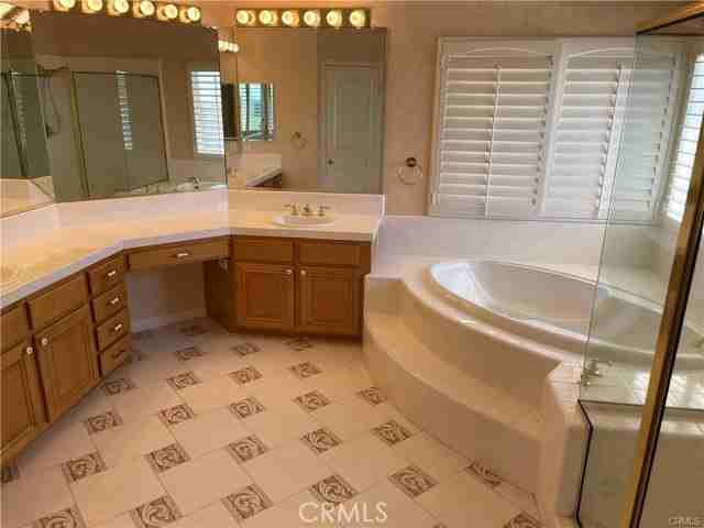 11736 Mariposa Bay Ln - Photo 6 of 8