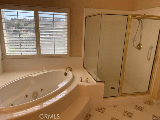 11736 Mariposa Bay Ln - Photo 7 of 8