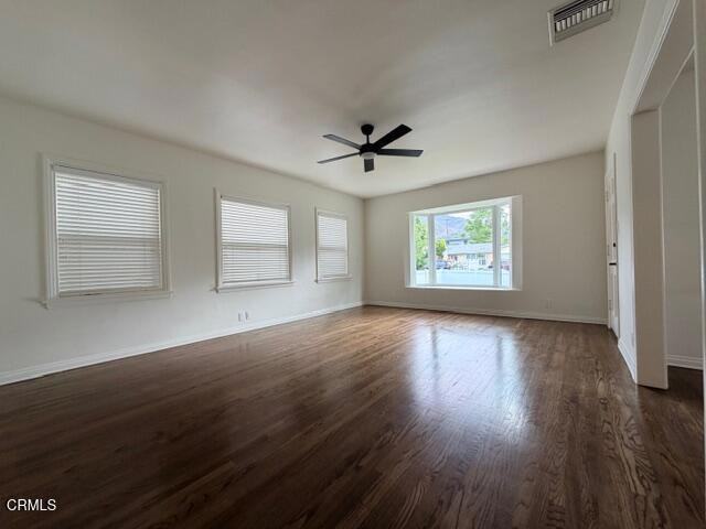 1835 N Oxford Ave - Photo 7 of 8