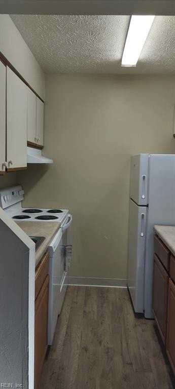 102 Wells Ct - Photo 6 of 9