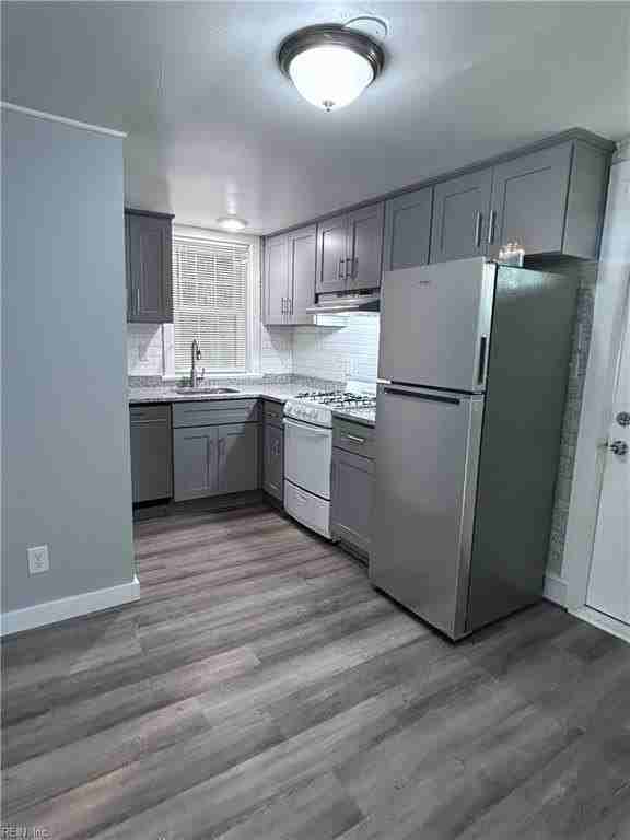 259 Lasalle Ave #A - Photo 3 of 21