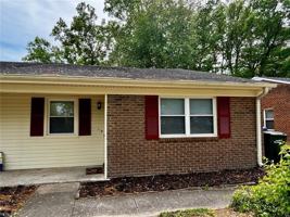 featured image of 4605 Hardy Ct #B