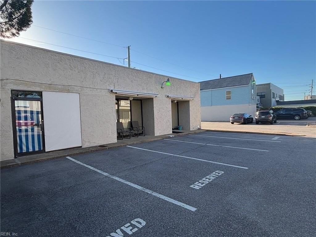 2232 W Great Neck Rd #A - Photo 7 of 8