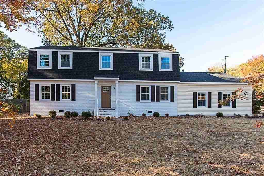 806 Terrace Dr - Photo 2 of 50