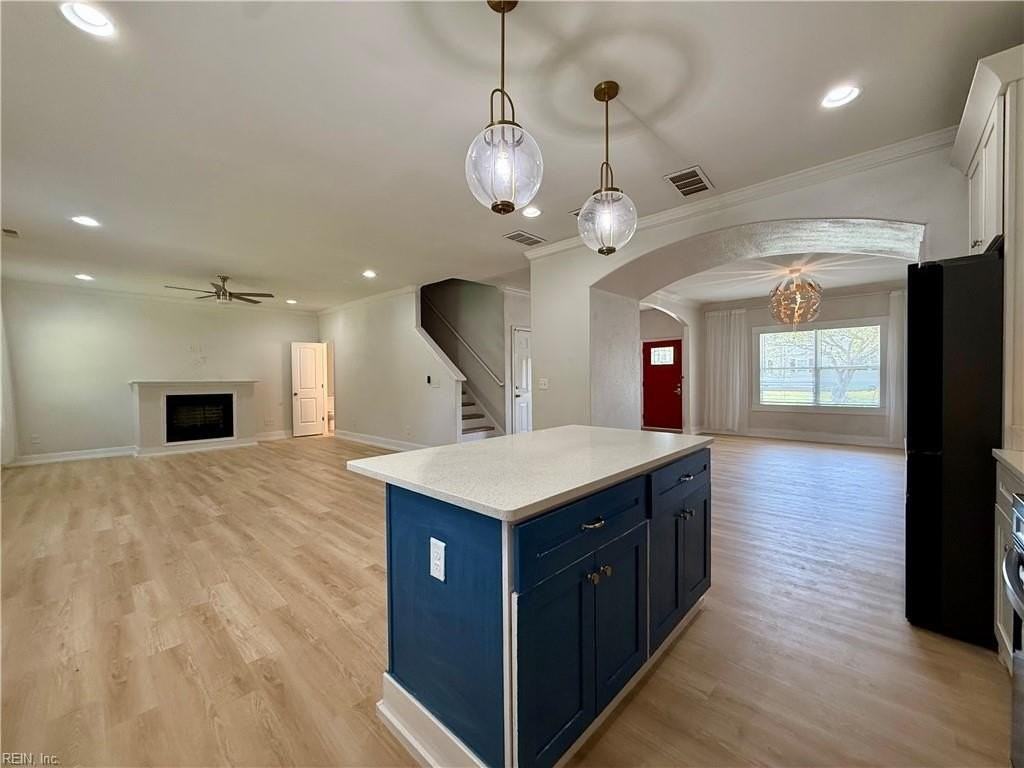 8028 Glade Rd - Photo 7 of 19