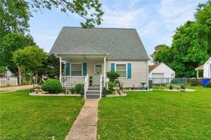 featured image of 415 Fresh Meadow Rd