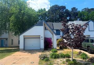 718 Hecate Dr - Photo 1 of 1