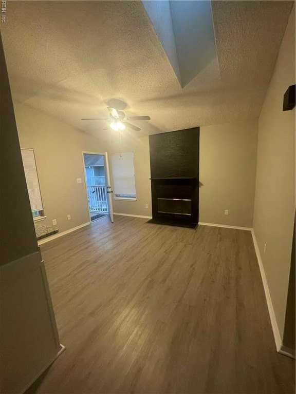 622 Spirit Ct - Photo 3 of 14