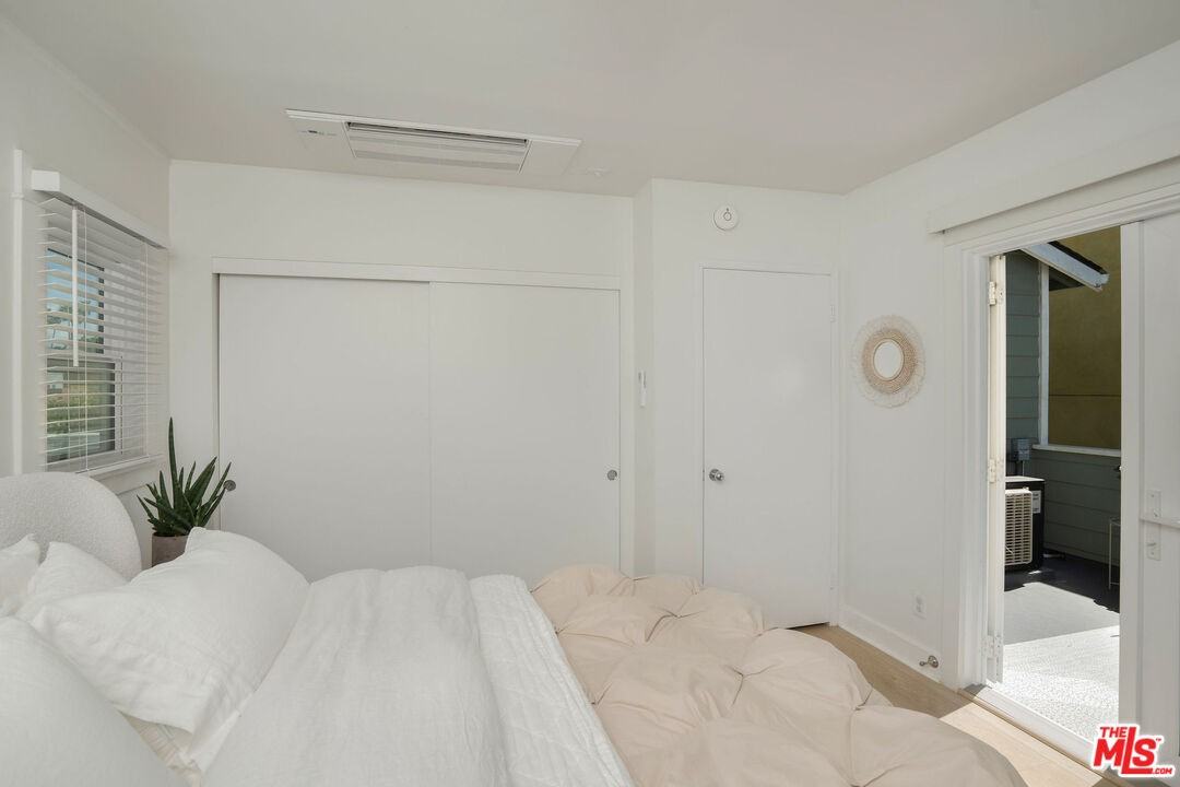 431 1/2 Linnie Avenue #1-2 - Photo 5 of 8