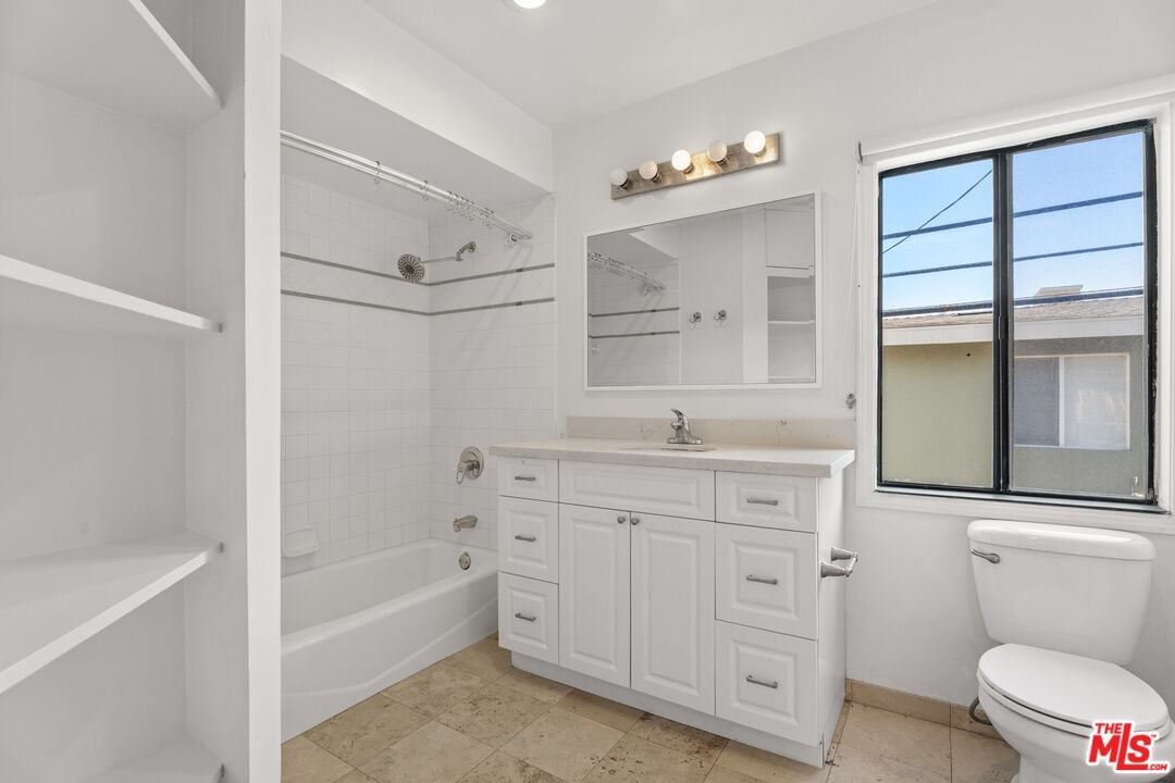 22 28th Ave - Photo 4 of 8