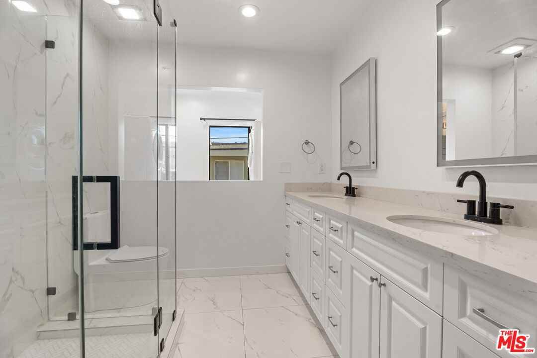 22 28th Ave - Photo 5 of 8
