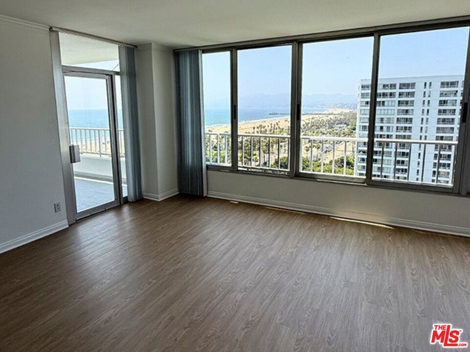 2800 Neilson Way #1521 - Photo 2 of 8