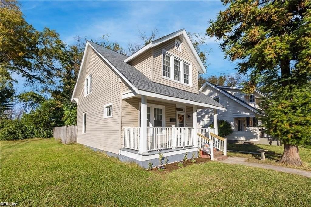 868 W 36th St - Photo 2 of 33