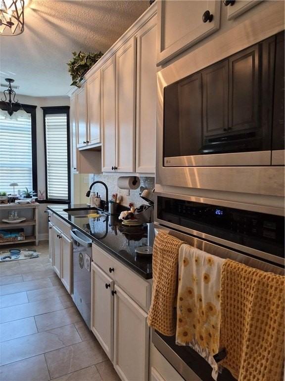 4900 Boyle Ct - Photo 5 of 31
