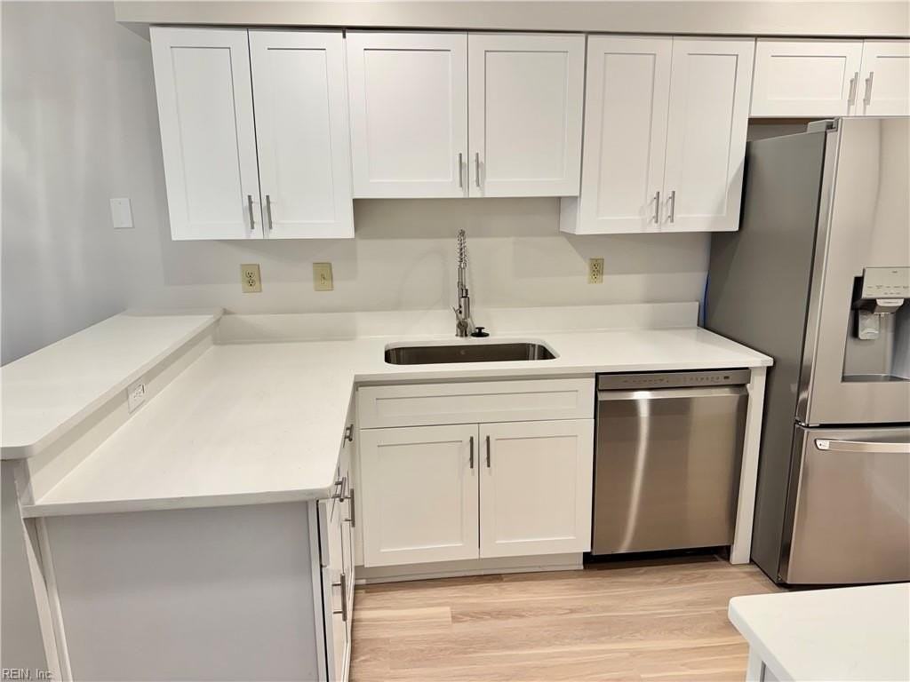 836 Shoal Creek Trl - Photo 3 of 9