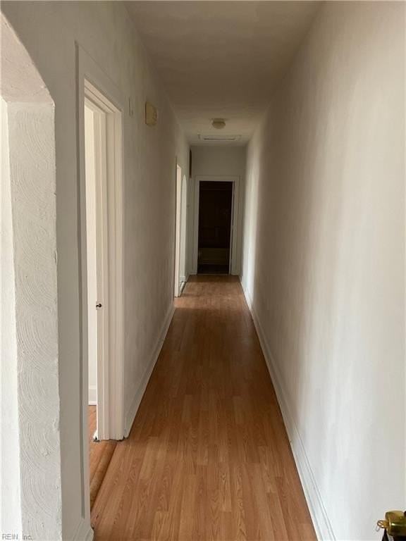 3210 Llewellyn Ave #C - Photo 4 of 11