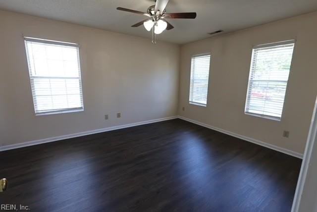 722 Emerald Ct - Photo 7 of 10