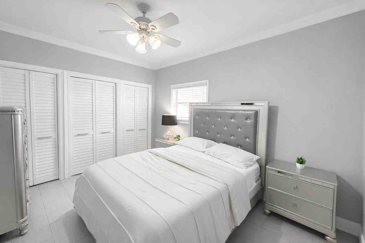1827 Len Dr - Photo 5 of 24
