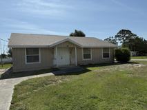 5014 Palm Dr - Photo 1 of 1