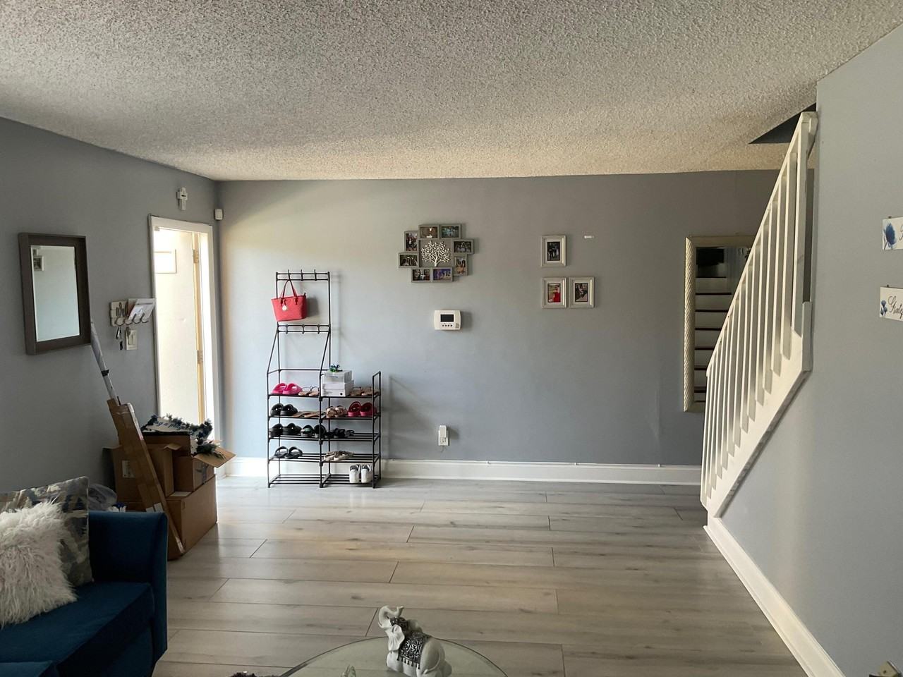 64 Canterbury Ln - Photo 6 of 36