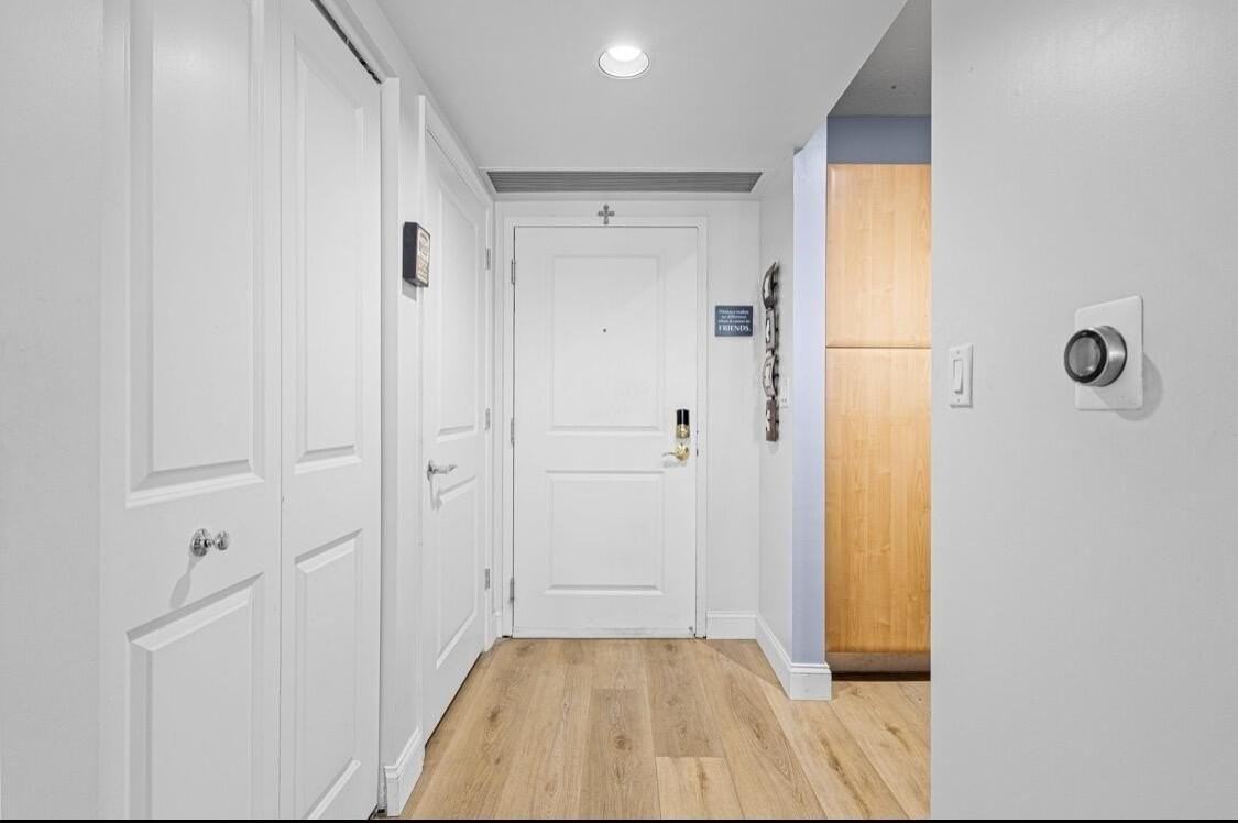 610 E Las Olas Blvd #920N - Photo 5 of 38