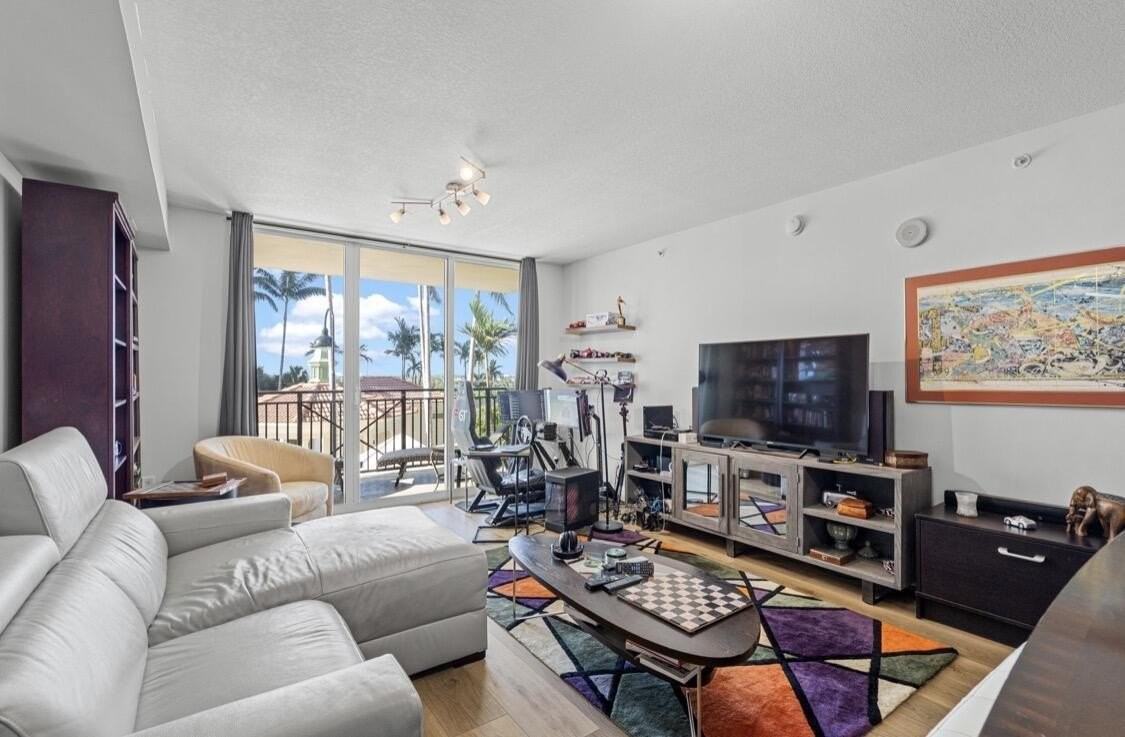 610 E Las Olas Blvd #920N - Photo 7 of 38
