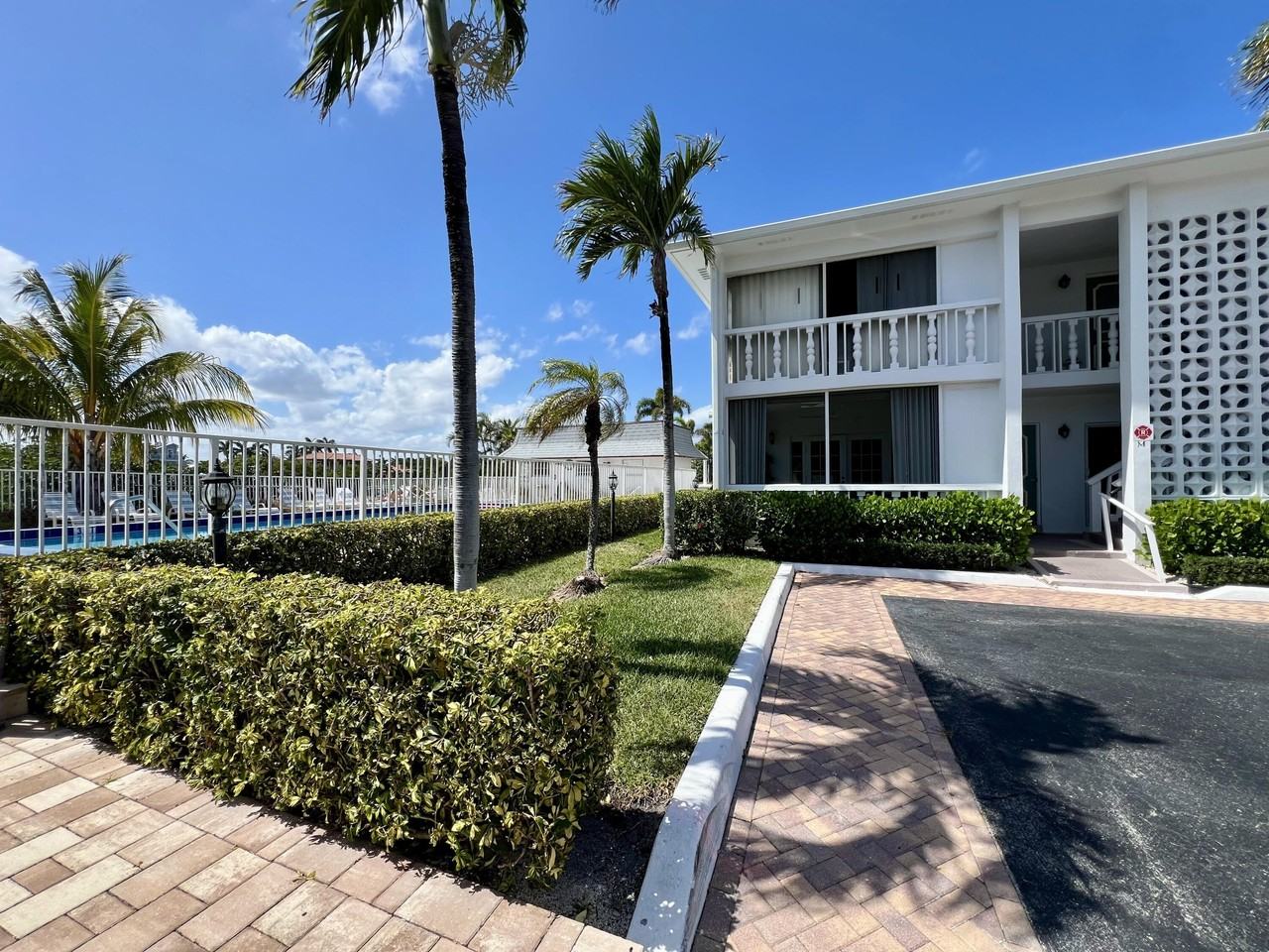 4201 S Ocean Blvd - Photo 2 of 16