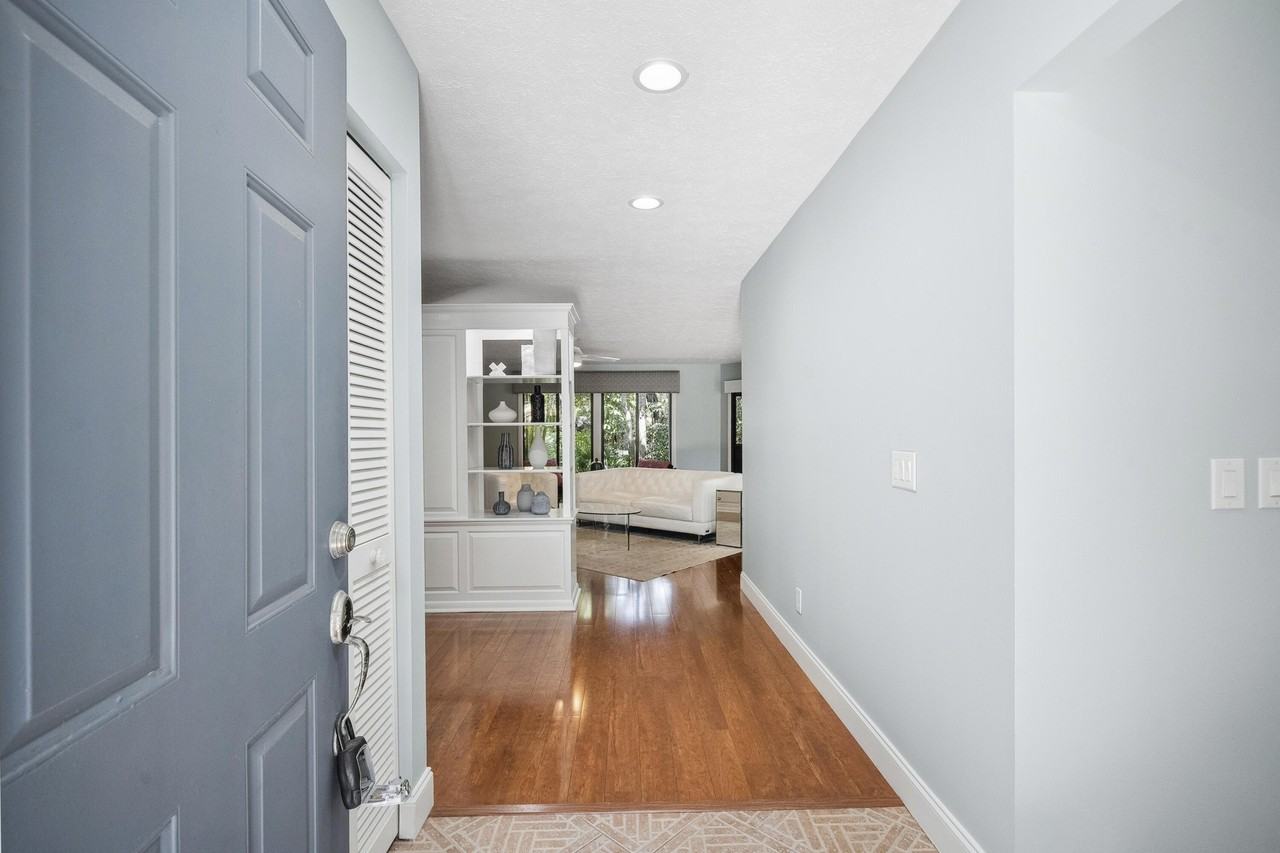 5300 Se Schooner Oaks Way - Photo 4 of 45