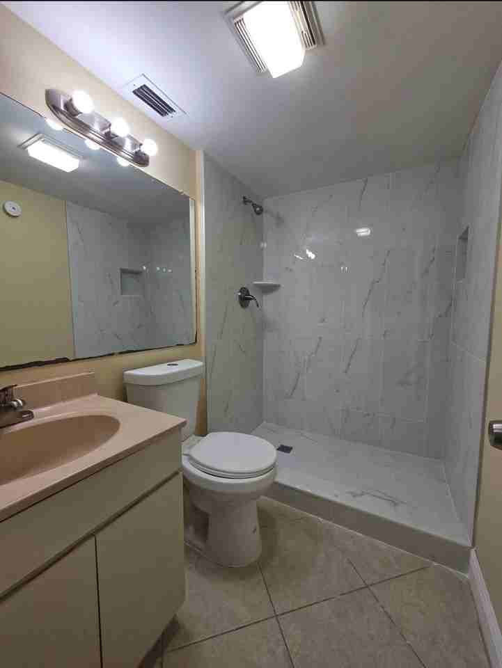 3928 Victoria Dr - Photo 7 of 17