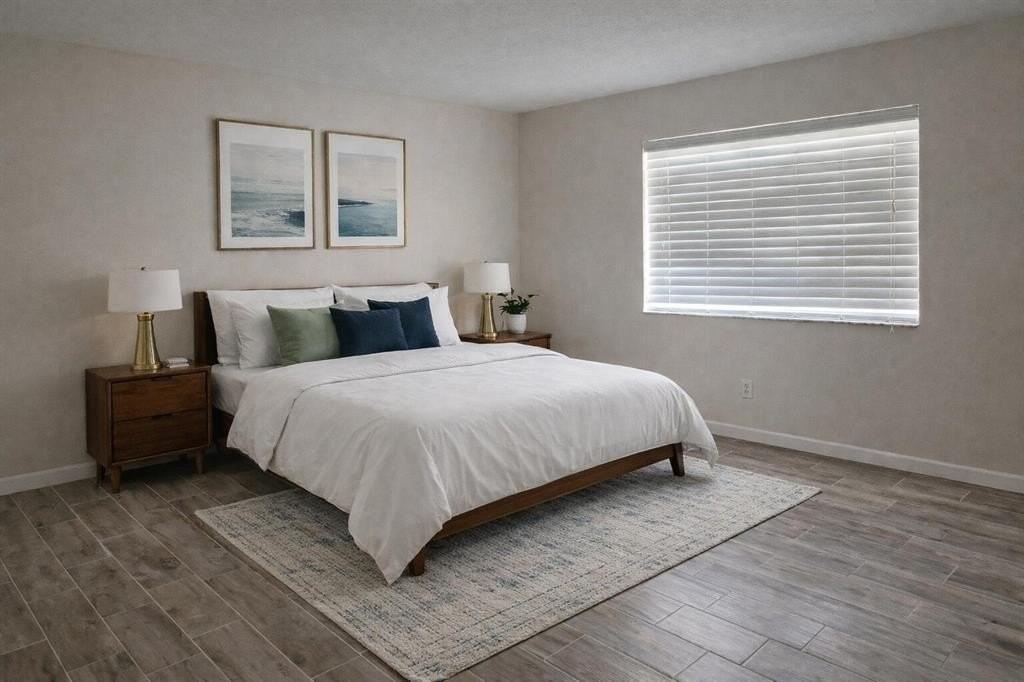 1630 Nw 52nd Ave - Photo 3 of 7