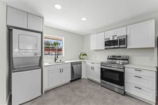 711 Laconia Cir #B - Photo 1 of 1