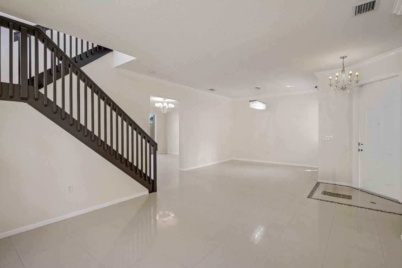 10208 White Water Lily Way - Photo 2 of 38