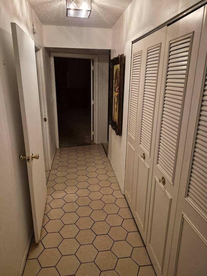 370 Nw 76th Ave #104 - Photo 5 of 23