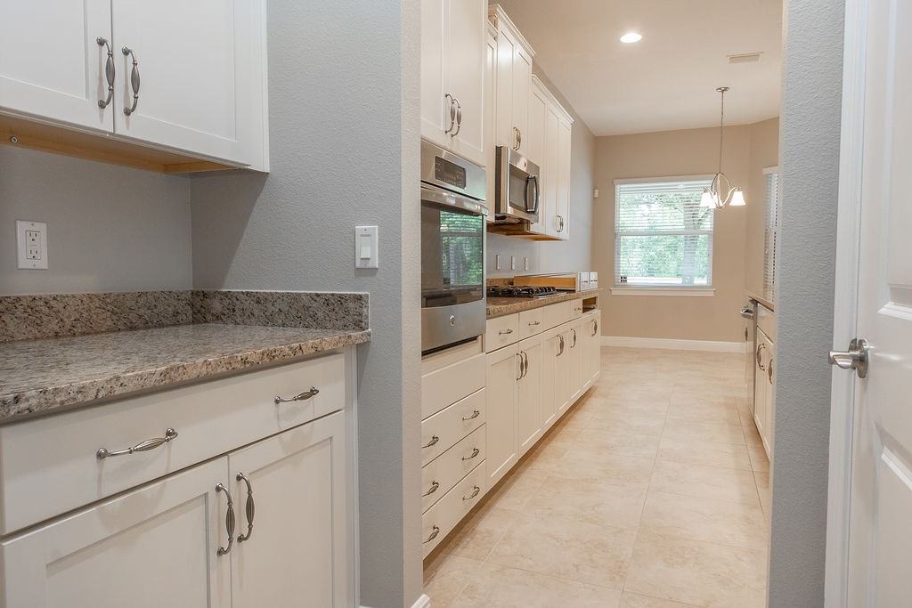 906 Victoria Hills Dr S #1 - Photo 5 of 18