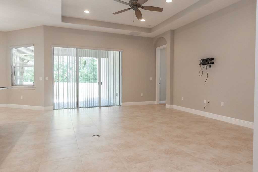 906 Victoria Hills Dr S #1 - Photo 6 of 18