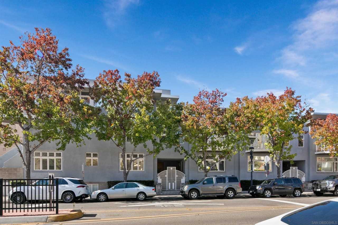 706 Kettner Blvd - Photo 4 of 19