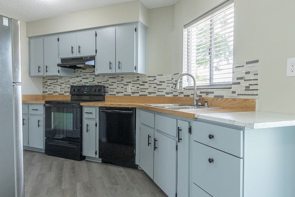 3100 Mandeville St #1 - Photo 6 of 12