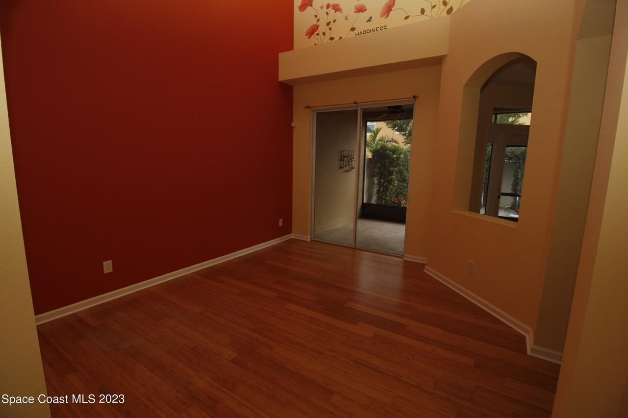 3275 Arden Cir - Photo 4 of 26