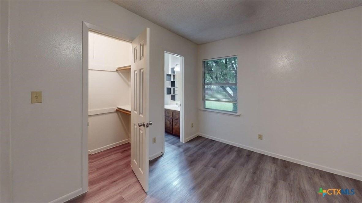 1804 Clarawood Dr - Photo 7 of 14