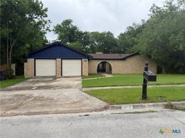 featured image of 1404 E Vardeman Ave