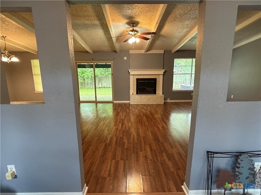 1404 E Vardeman Ave - Photo 3 of 22
